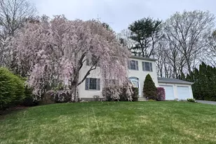 4 Desjardins Dr, Montville, CT 06382 - Photo 4