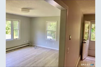 60 Dickerman Avenue #60, Windsor Locks, CT 06096 - Photo 6