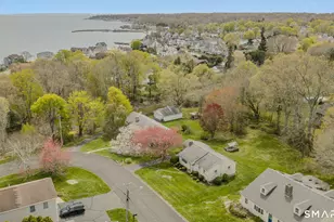 4 Champlin Hill Ct, East Lyme, CT 06357 - Photo 32
