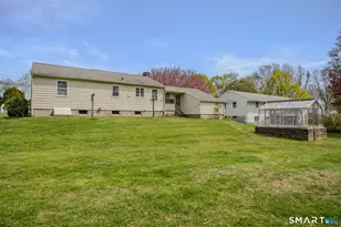 4 Champlin Hill Ct, East Lyme, CT 06357 - Photo 6