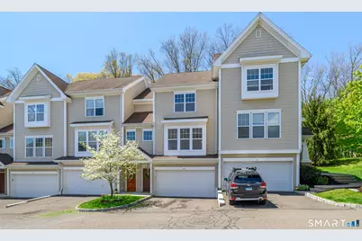22 Caldwell Terrace #22, Danbury, CT 06810 - Photo 2
