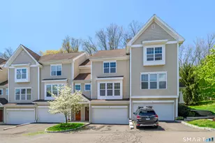 22 Caldwell Terrace, Danbury, CT 06810 - Photo 2