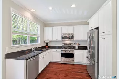 22 Caldwell Terrace #22, Danbury, CT 06810 - Photo 12