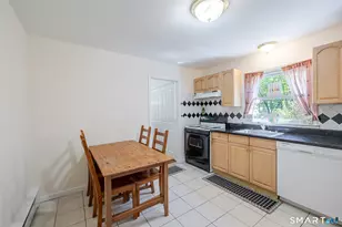 17 Fleetwood Ave, Bethel, CT 06801 - Photo 12
