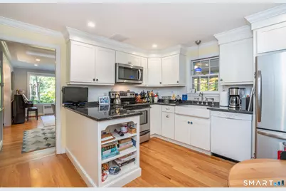66 Linbrook Road, West Hartford, CT 06107 - Photo 8