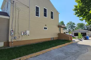 77 Osgood Ave, New Britain, CT 06053 - Photo 24