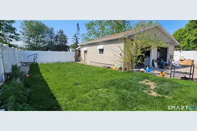 77 Osgood Avenue, New Britain, CT 06053 - Photo 8