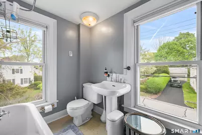 95 Monument Street, Groton, CT 06340 - Photo 18