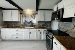 2 Mediterranean Ln, Norwich, CT 06360 - Photo 8