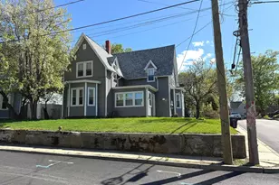 29 Florence St, Putnam, CT 06260 - Photo 2