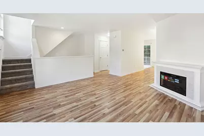 14 South Street #12, Danbury, CT 06810 - Photo 4