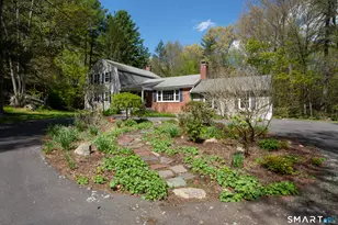 21 Woodland Dr, Canton, CT 06019 - Photo 2