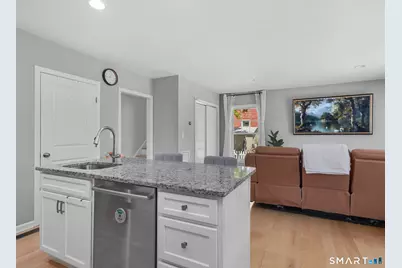 100 Dirienzo Heights #100, Derby, CT 06418 - Photo 14