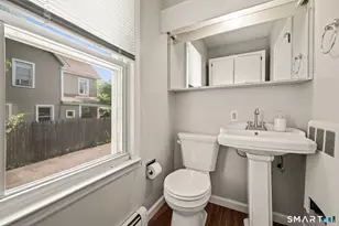 395 N Main St, Manchester, CT 06042 - Photo 14