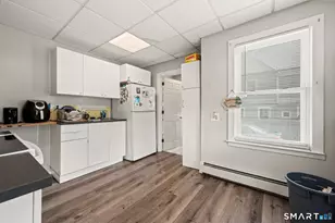 395 N Main St, Manchester, CT 06042 - Photo 30