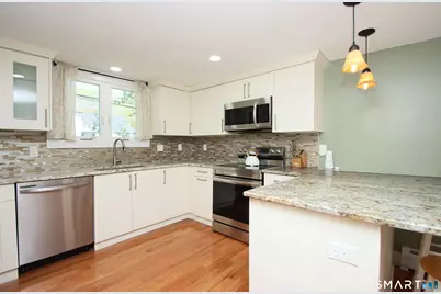 452 Essex Road, Westbrook, CT 06498 - Photo 14