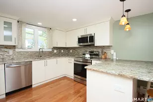 452 Essex Rd, Westbrook, CT 06498 - Photo 14