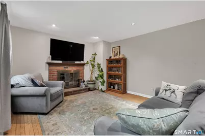 1015 Northrop Road, Wallingford, CT 06492 - Photo 6