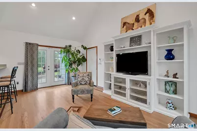 1015 Northrop Road, Wallingford, CT 06492 - Photo 22