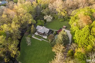 22 Evergreen Ave, Westport, CT 06880 - Photo 2