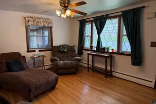 104 Maloney Ct, Winchester, CT 06098 - Photo 8