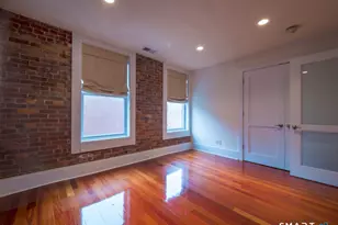 116 Crown St, New Haven, CT 06511 - Photo 10
