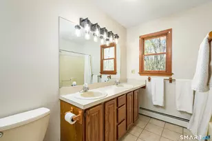 107 Bamforth Rd, Vernon, CT 06066 - Photo 24