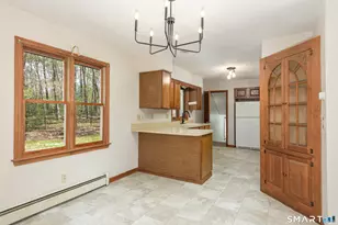 107 Bamforth Rd, Vernon, CT 06066 - Photo 8