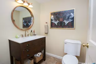 19 Lawton Dr, Simsbury, CT 06070 - Photo 16