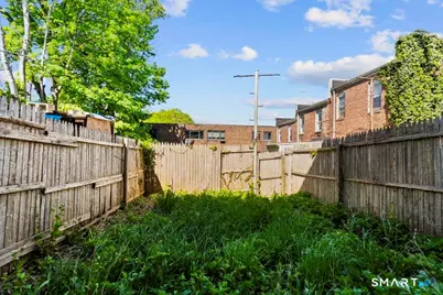 1735 Central Avenue, Bridgeport, CT 06610 - Photo 24