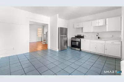 1735 Central Avenue, Bridgeport, CT 06610 - Photo 6