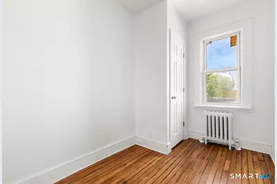 1735 Central Avenue, Bridgeport, CT 06610 - Photo 12