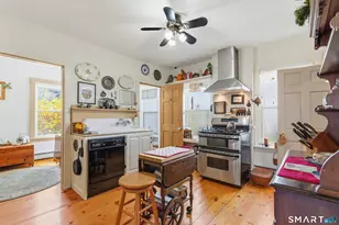 5 South St, Stonington, CT 06378 - Photo 16