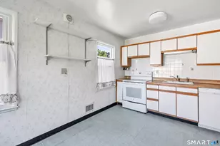 135 6th Ave, Stratford, CT 06615 - Photo 10