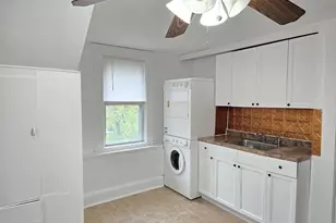 103 Capen St, Windsor, CT 06095 - Photo 2