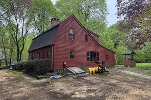 34 Buick Ave, Milford, CT 06460 - Photo 2