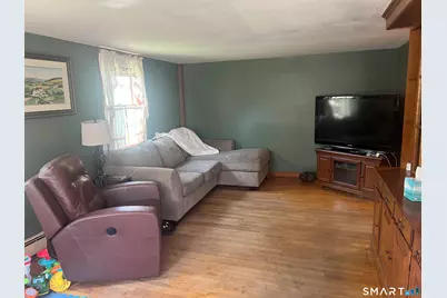 527 Lake Street, Manchester, CT 06042 - Photo 8