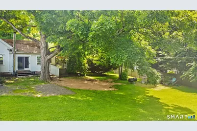 527 Lake Street, Manchester, CT 06042 - Photo 16