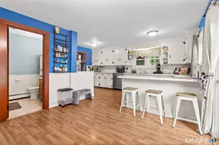 527 Lake St, Manchester, CT 06042 - Photo 8