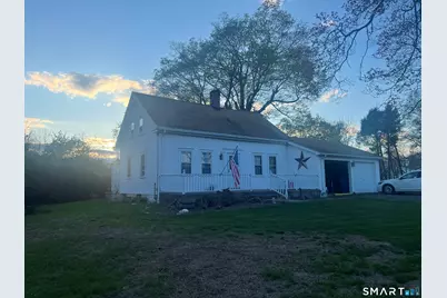 527 Lake Street, Manchester, CT 06042 - Photo 1
