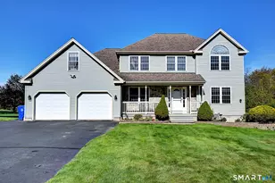67 Ridgeview Crossing, Newington, CT 06111 - Photo 2
