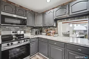 350 Bristol St, Waterbury, CT 06708 - Photo 8