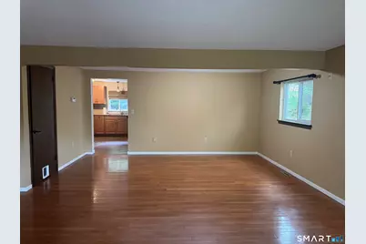 49 Cliffside Drive #B, Manchester, CT 06042 - Photo 2