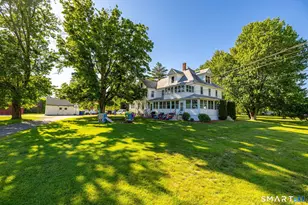 257 Tunxis Ave, Bloomfield, CT 06002 - Photo 2