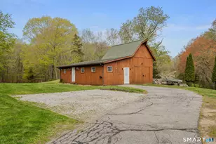 1352 N Rd, Groton, CT 06340 - Photo 4