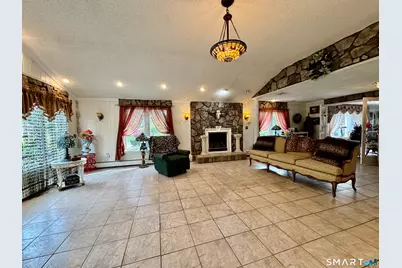 22 Larkspur Drive, Trumbull, CT 06611 - Photo 12