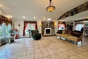 22 Larkspur Dr, Trumbull, CT 06611 - Photo 12