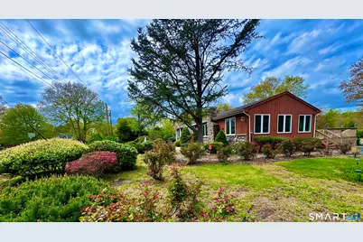 22 Larkspur Drive, Trumbull, CT 06611 - Photo 2