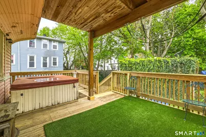 112 Benham Avenue, Bridgeport, CT 06604 - Photo 32