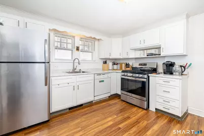 73 Layton Street, West Hartford, CT 06110 - Photo 10